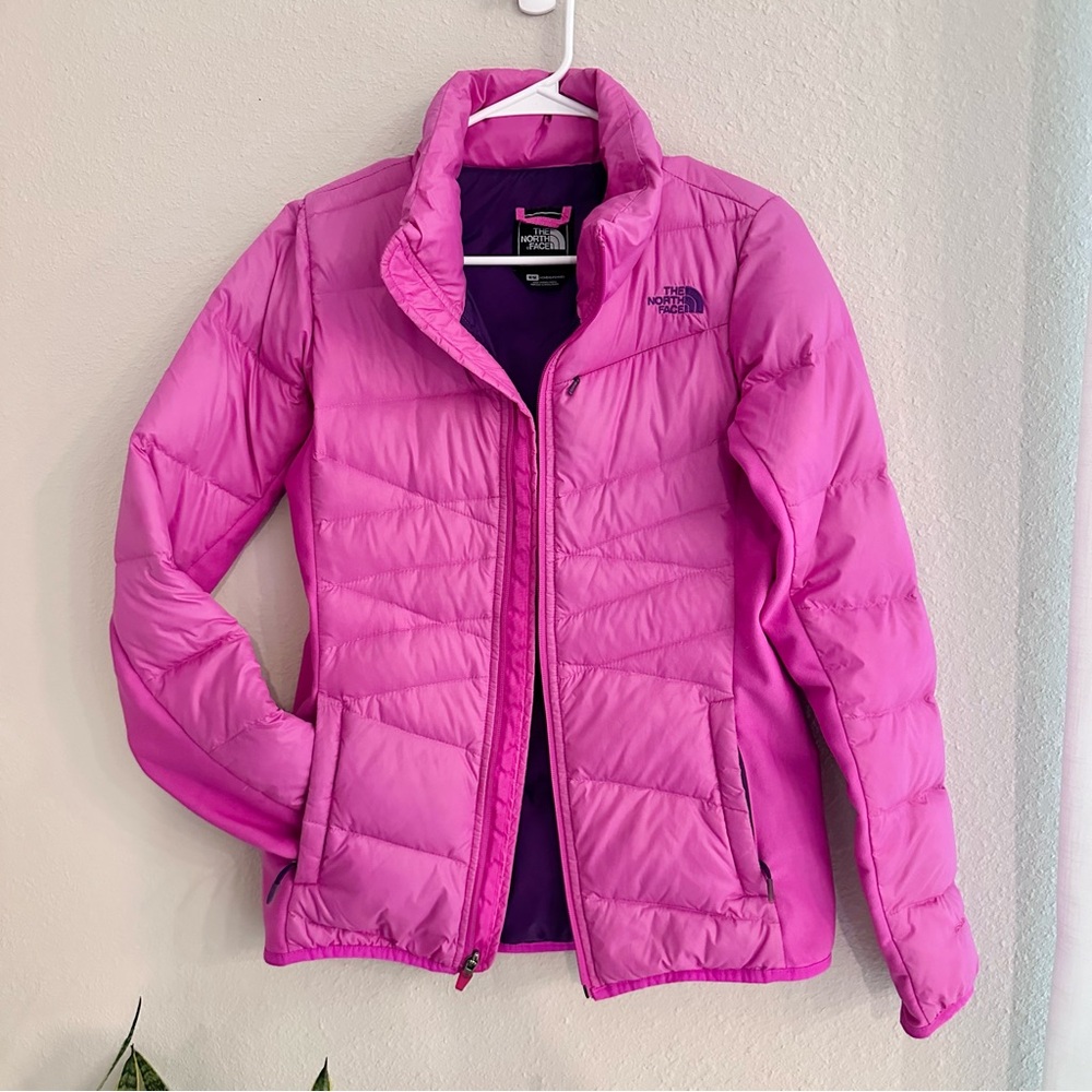 North face pink puffer jacket